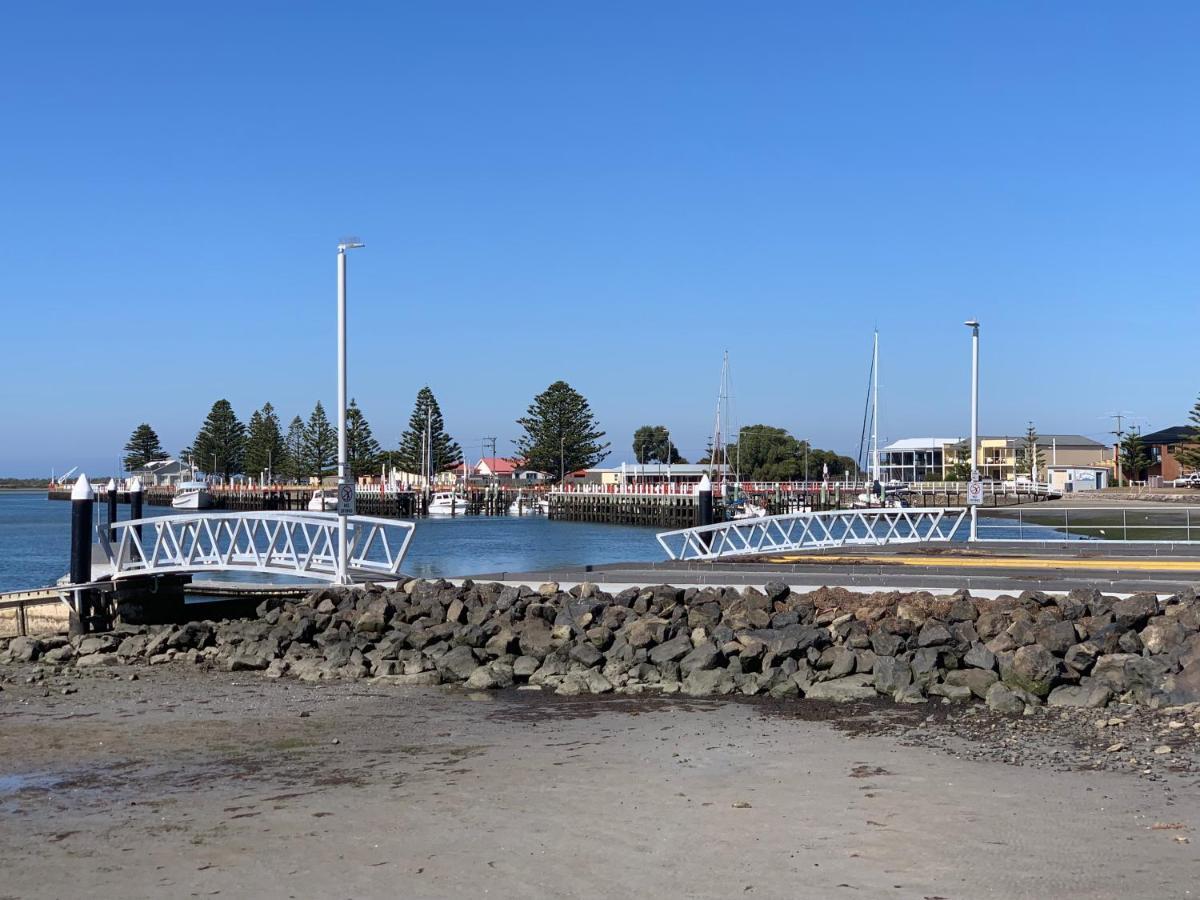 Boat Harbour Jetty B&B Port Albert Kültér fotó